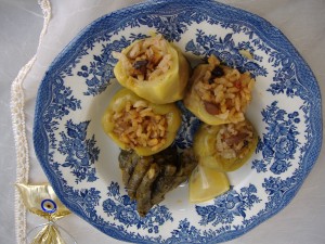 Karışık bademli dolma650