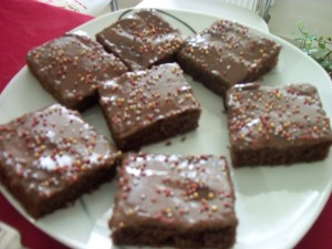 çikolata soslu browni